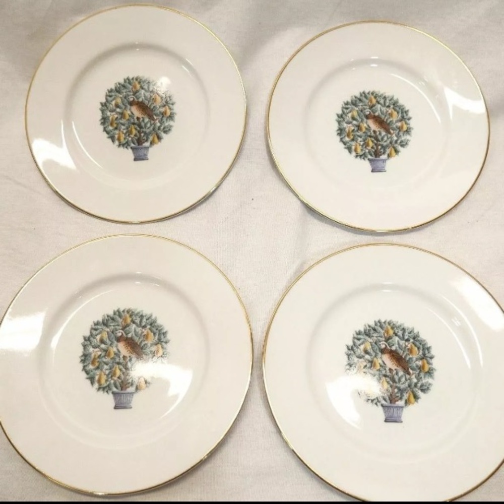 Avon 12 Days of Christmas Patridge In A Pear Tree 14Kt Gold Trim Plates set of 4